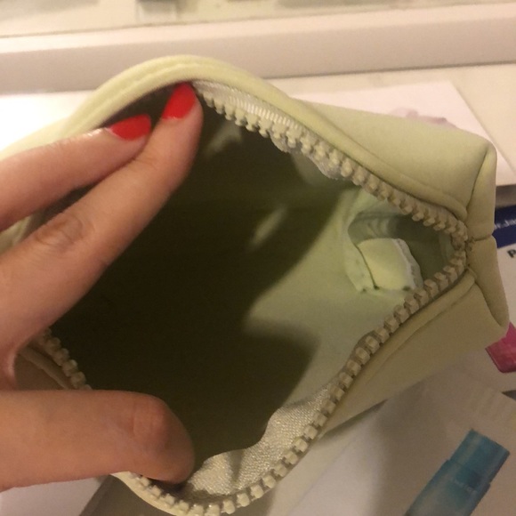 💄Brigeo Makeup bag with samples - Picture 4 of 5